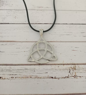 Triquetra necklace