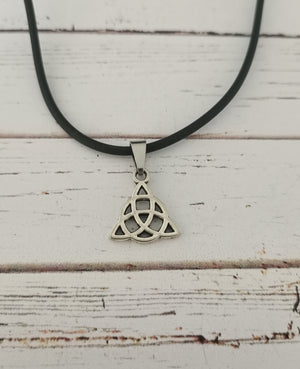 Triquetra necklace