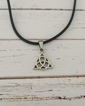 Triquetra necklace