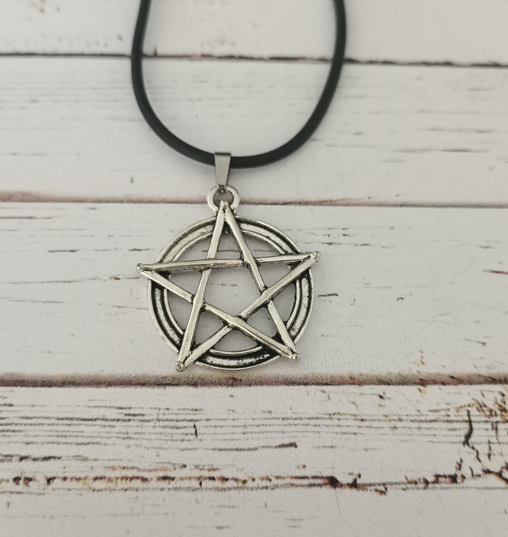 Pentagram necklace