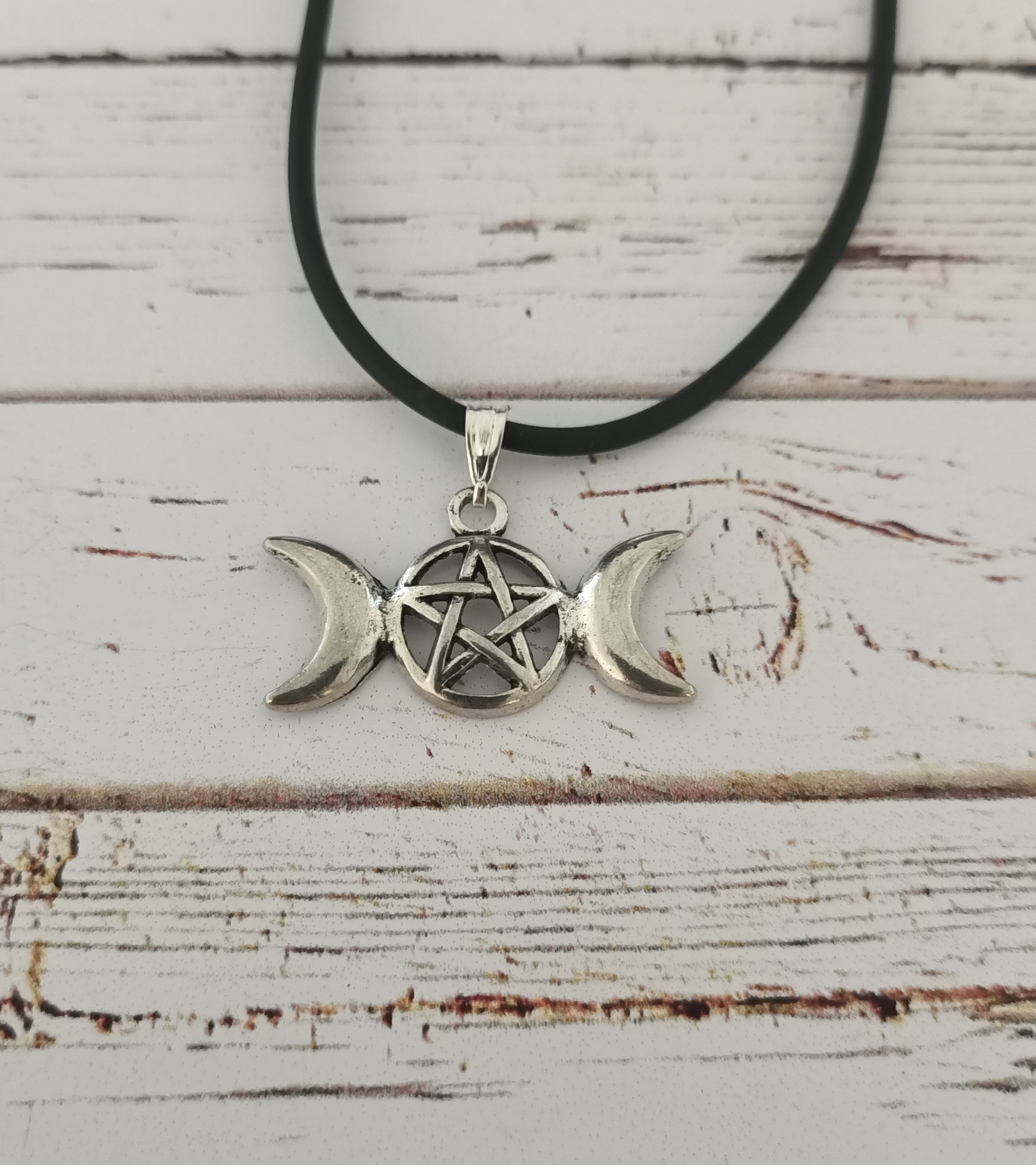 Triple moon goddess necklace