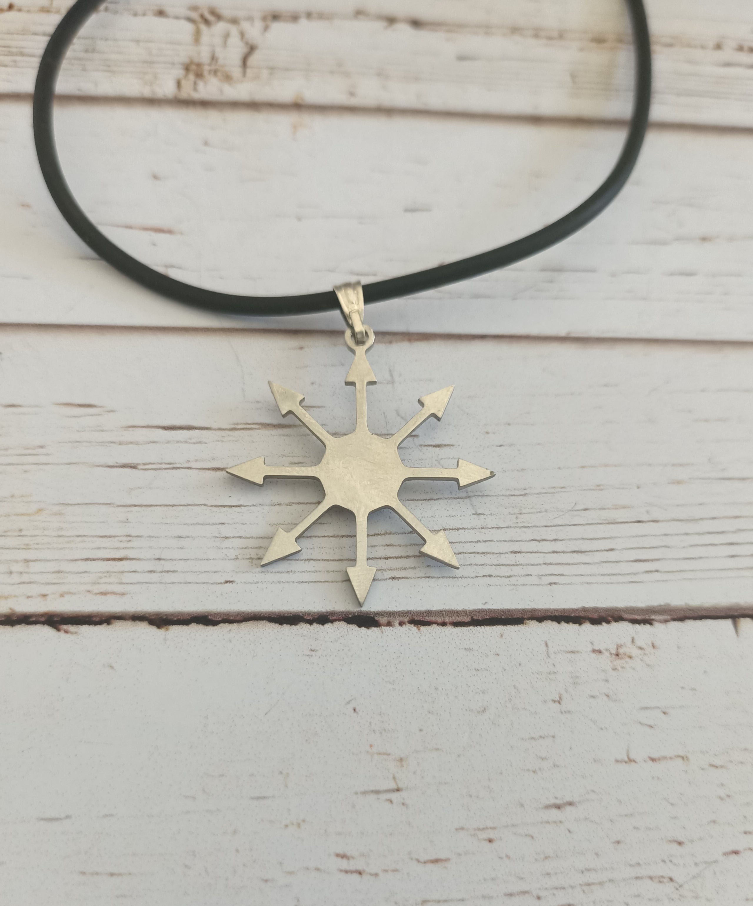 Star of chaos necklace