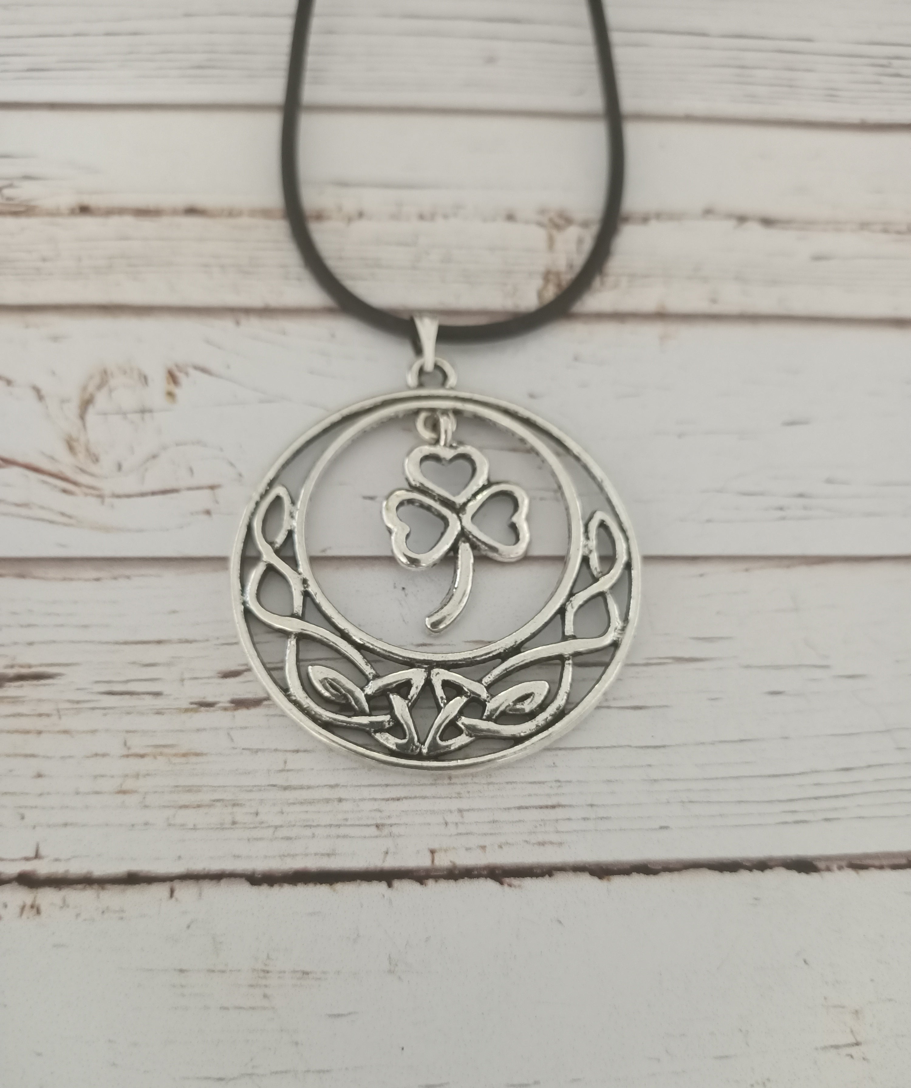 Four leaf Clover moon necklace