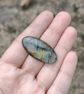 Labradorite stone