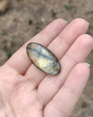 Labradorite stone