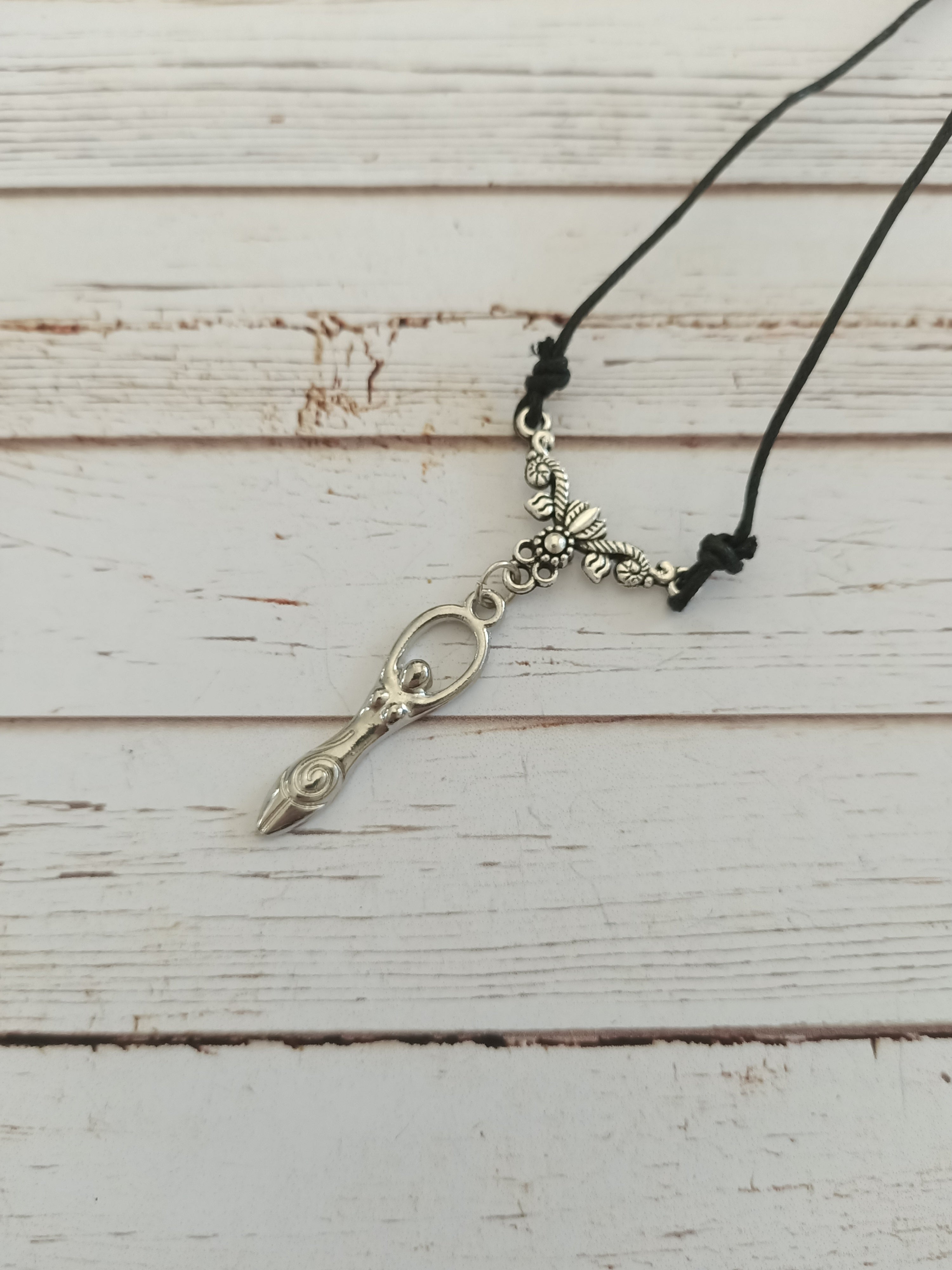 Goddess necklace